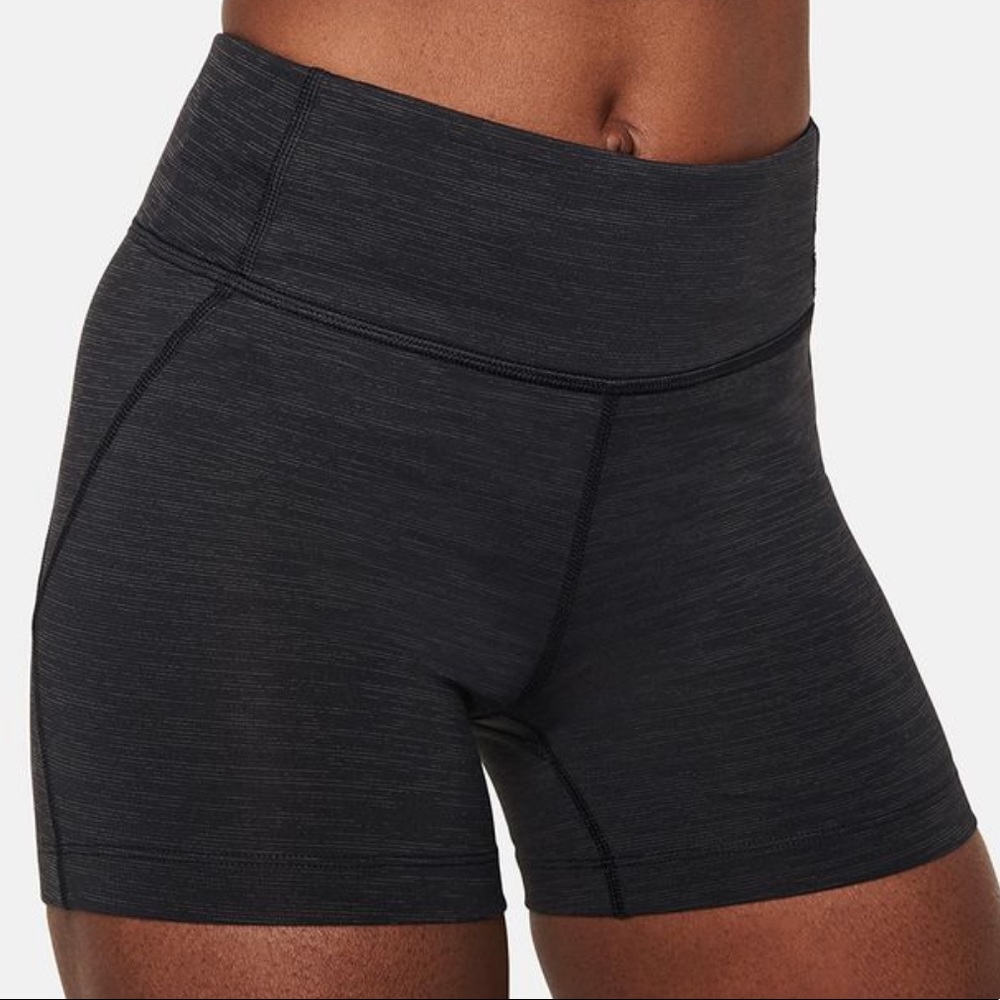 Outdoor Voices Flex Shorts 3.5” Night